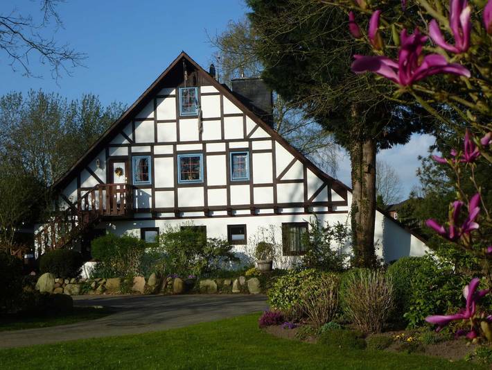 Ferienwohnung für 3 Personen, mit Garten und Balkon in Hamburg Umland - 2