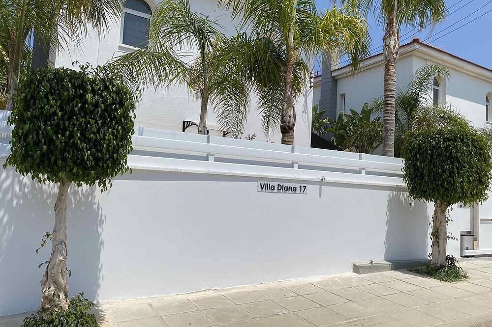 Casa vacanza a Kapari a partire da 219€ a notte