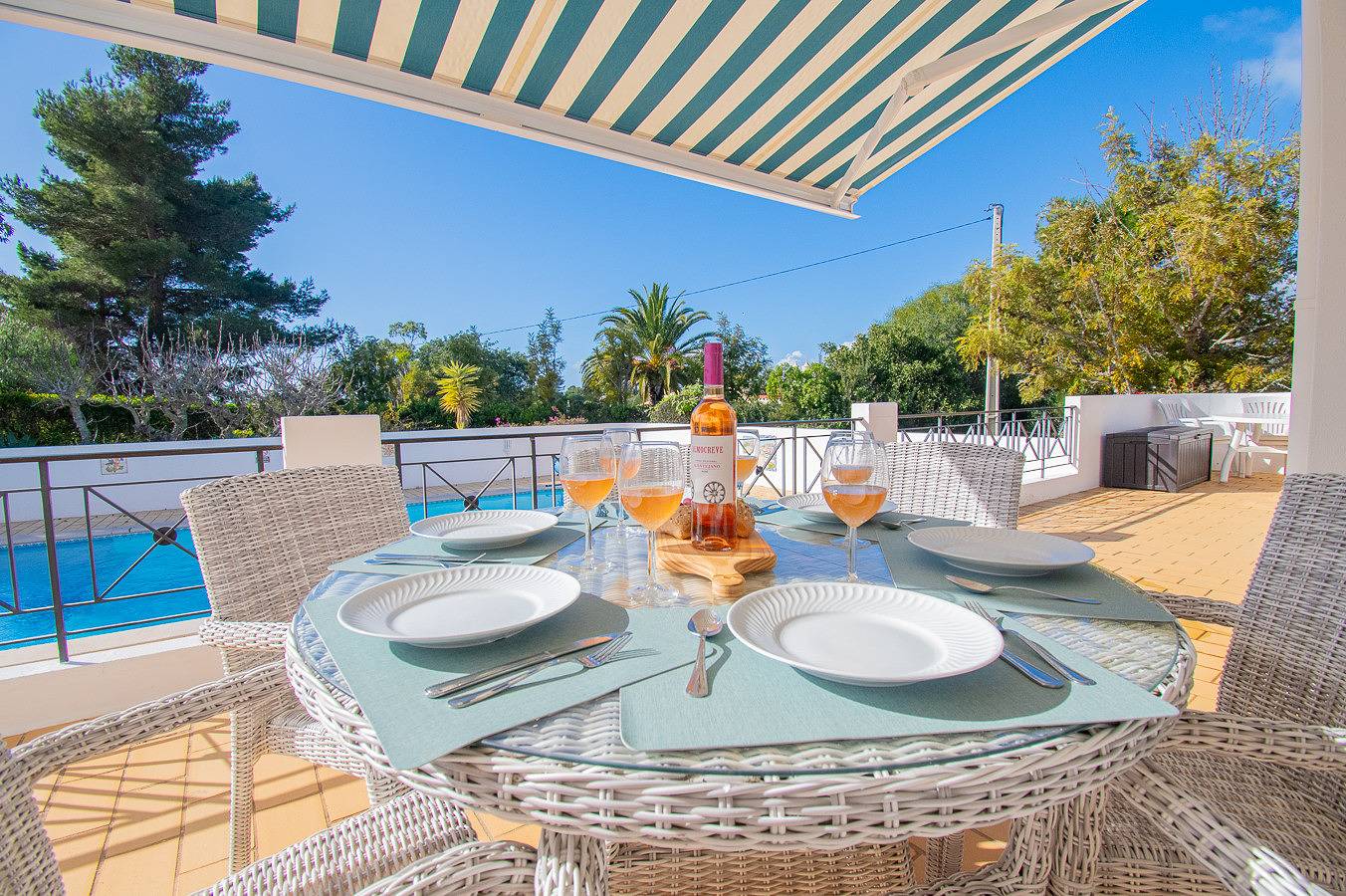 61 vdm: Superb villa on Vale do Milho with heated in Carvoeiro, Lagoa