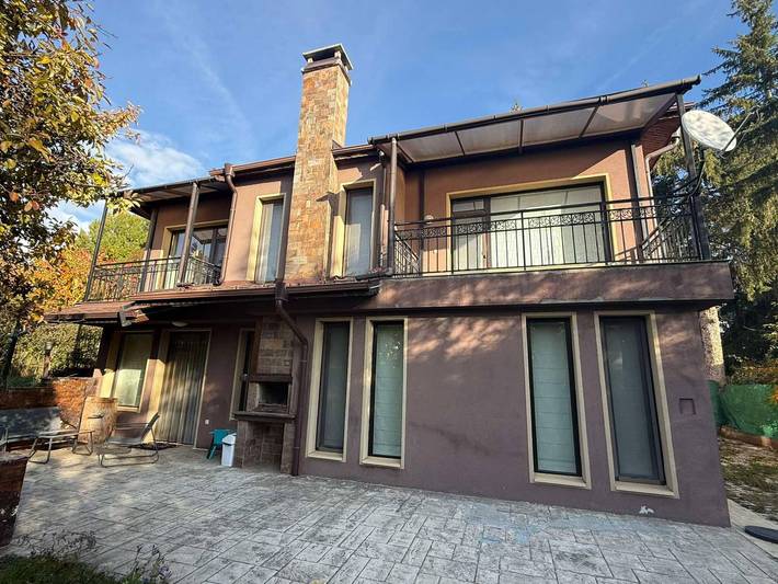 Holiday home for 10 people, with garden in Bulgaria