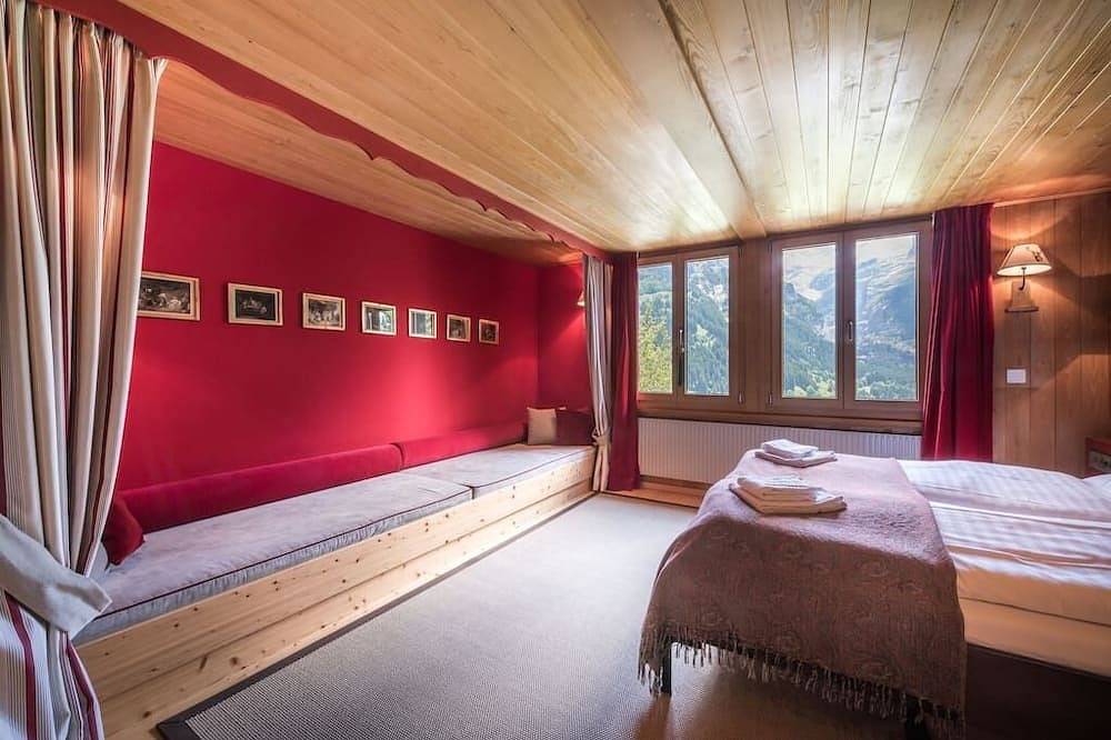 Chalet Luftschloss, Standing Chalet Stunning libero con sorprendente vista sulle montagne in Schwendi b. Grindelwald, Grindelwald