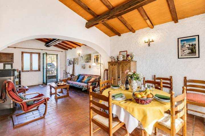 Family Friendly Rosa House Amazing View in Barga, Parco Regionale delle Alpi Apuane