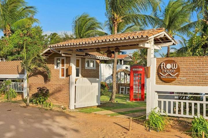 Hôtel pour 3 personnes, avec jardin et piscine