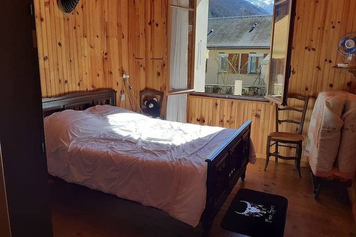 Location de vacances pour 6 personnes, avec balcon et jardin à Ustou - 4