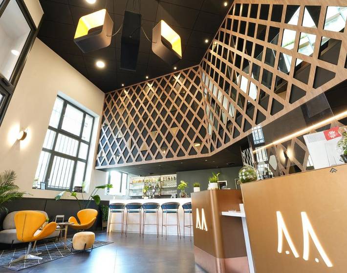 Hôtel pour 2 personnes, avec terrasse et sauna ainsi que vue et piscine à Vitré - 4