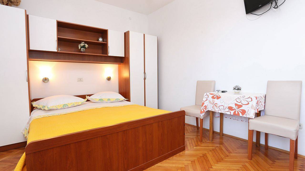 Helt studio, Studio für 3 Personen (18 m²) in Promajna in Promajna, Makarska Riviera