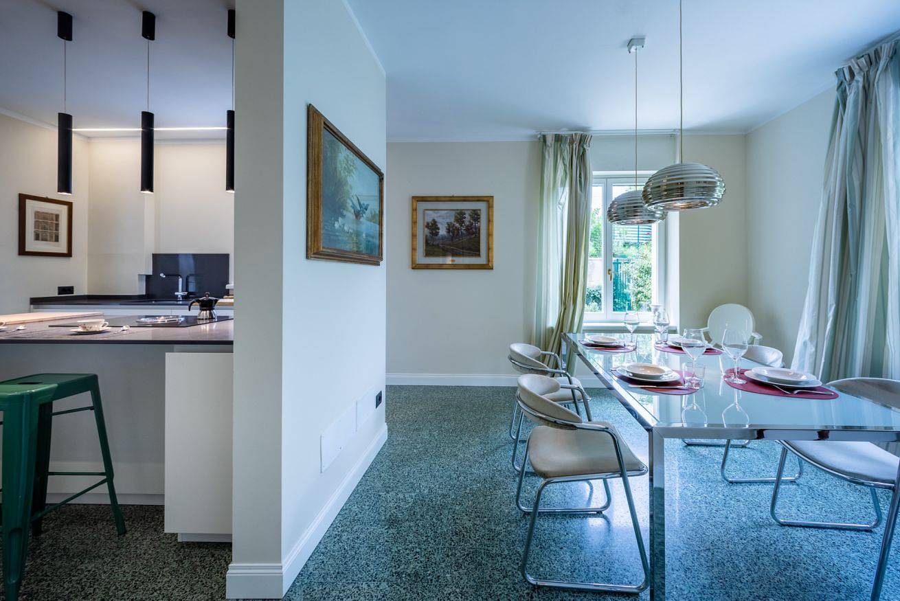 Hel lejlighed, An oasis of peace and tranquillity with private garden and cave just a stone's throw from the historic centre in Centro Storico di Verona, Verona