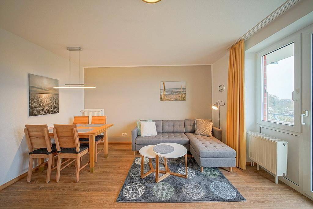 Apartamento entero, Familienfreundliche Ferienwohnung an der Nordsee mit Balkon und Strandzugang in Schillig Strand, Wangerland