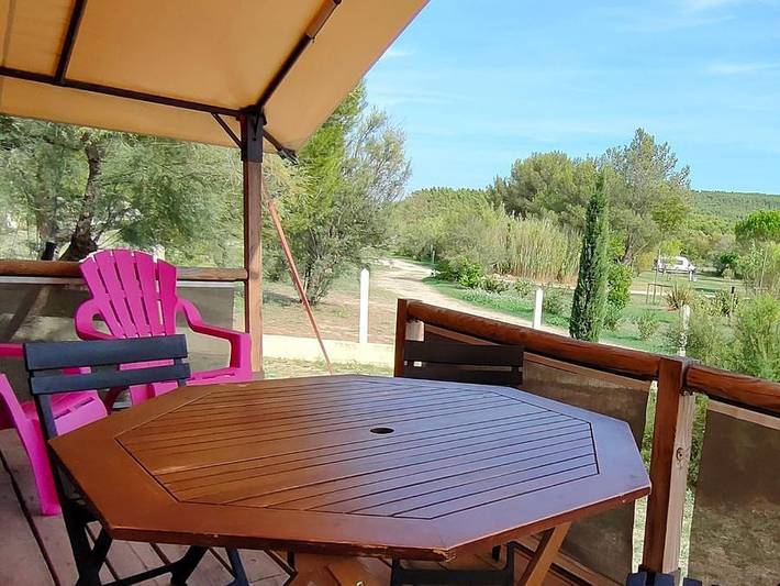 Camping Tikayan Félix de la Bastide - Canvas and wooden tent 5 persons - Tent Lodge Kenya. (no shower room) in Saint-Mitre-les-Remparts, Mediterranean Coast (France)