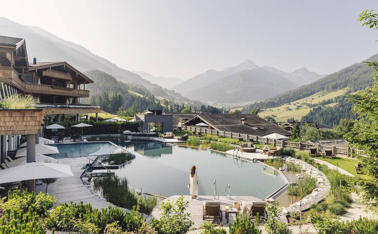 Hôtel pour 2 personnes, avec sauna et piscine ainsi que vue et jardin