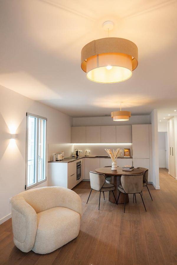 Appart’hôtel pour 3 personnes, avec vue et terrasse, animaux acceptés