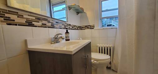 Vacation House for 14 Guests in Stamford, Connecticut, Picture 3