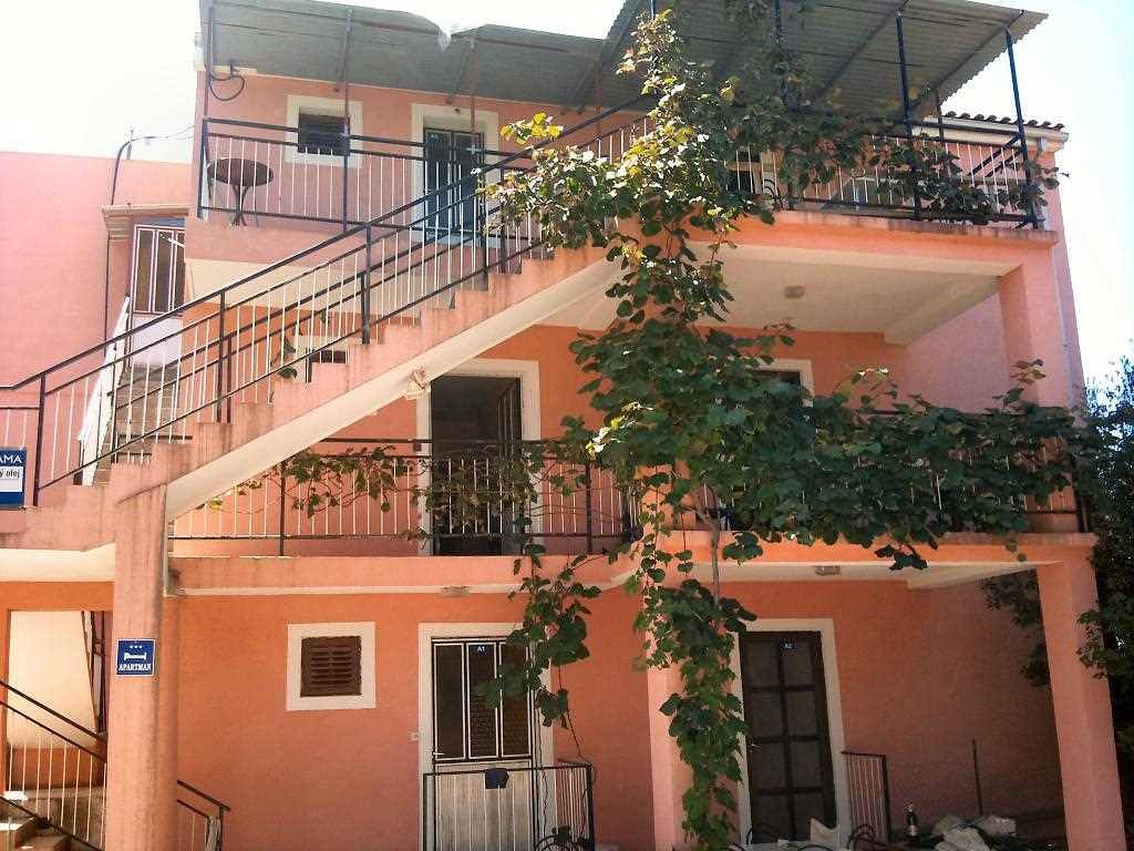 Ganze Wohnung, Ferienwohnung Panorama in Strandnähe A5 in Grebastica, Šibenik-Knin