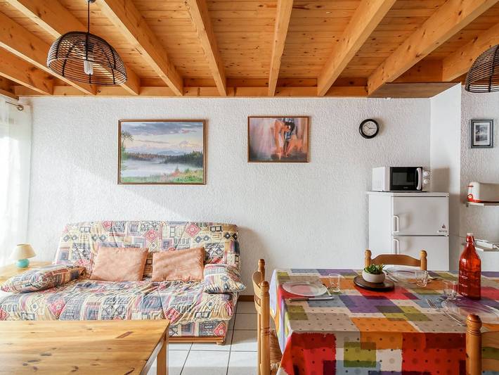 Gîte pour 6 personnes, avec terrasse à Esquièze-Sère - 3