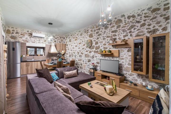 Location de vacances pour 4 personnes, avec Balcon et Terrasse ainsi que Jardin et Vue ó Zarós