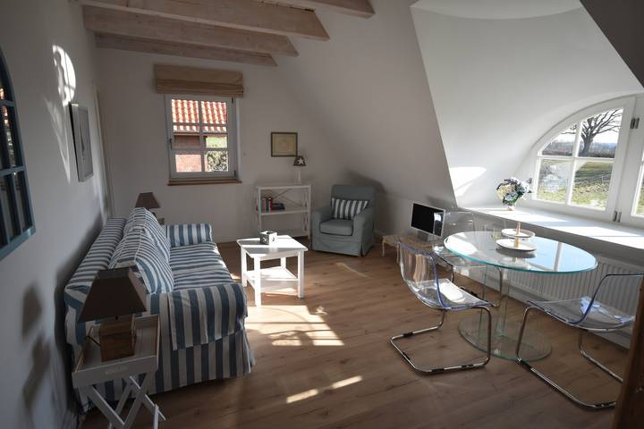 Ferienwohnung für 2 Personen, mit Seeblick und Pool sowie Garten in Wittensee - 4