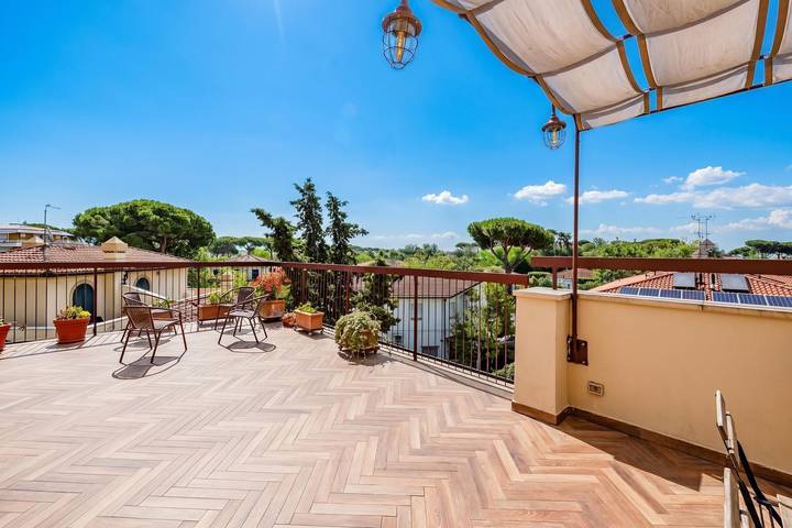 Ferienwohnung für 4 Personen, mit Terrasse in Forte dei Marmi - 2