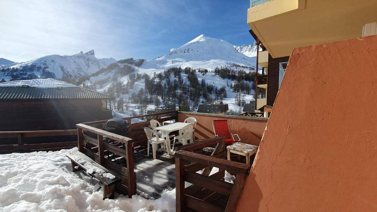 Studio rez-de-neige terrasse in La Foux d'Allos, Allos