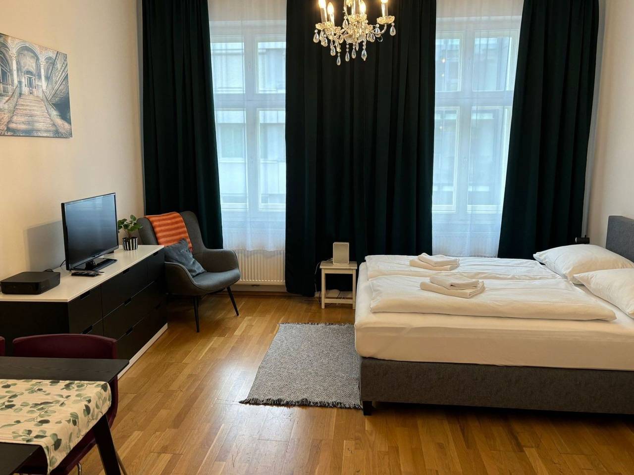 Ganze Wohnung, Zentral & ruhig in Brigittenau, Wien