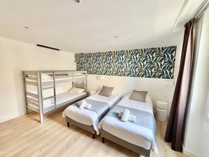 Hôtel pour 2 personnes, avec piscine dans Gare De Saint Raphael Valescure - 4