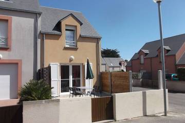 Gîte pour 5 personnes, avec jardin et terrasse, animaux acceptés dans Kairon Plage