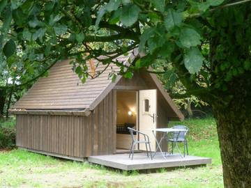 Maison d’hôte pour 2 personnes, avec vue ainsi que jardin et terrasse à Plouigneau