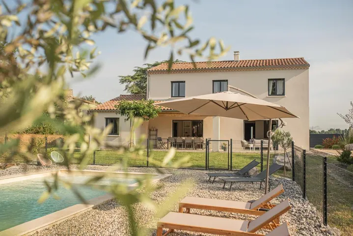 Casa de vacaciones para 10 personas, con jardín además de vistas y piscina, Se admiten mascotas - 1