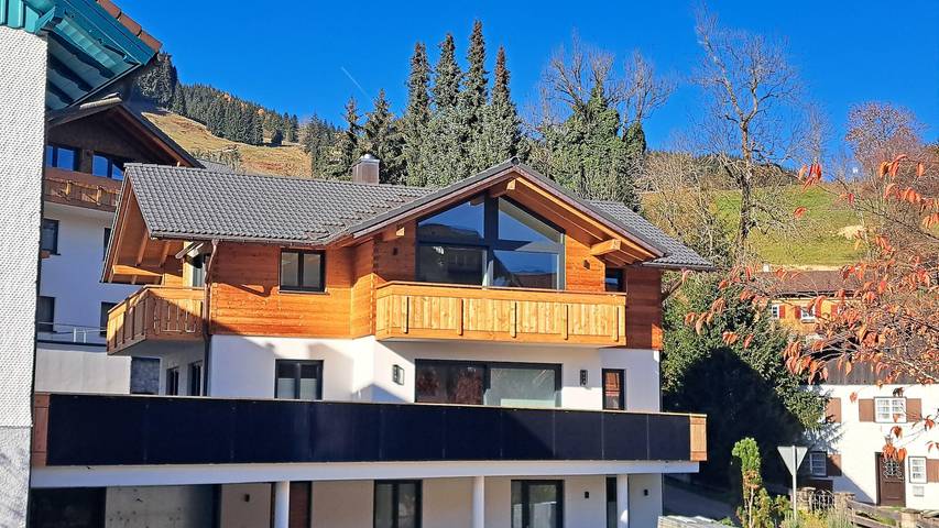 Ferienwohnung für 3 Personen, mit Balkon und Terrasse in Ofterschwang