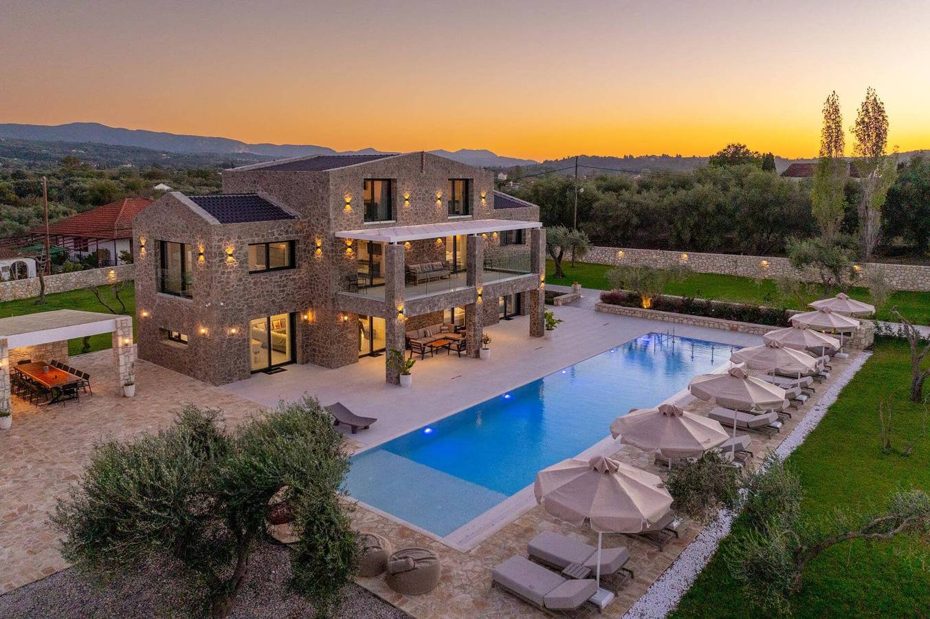 Villa Elaiodendro by Villa Plus in Roda, Korfu