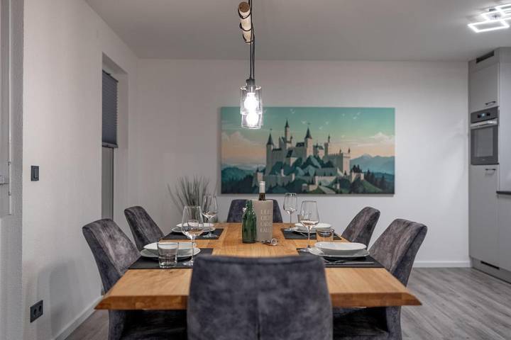 Ferienwohnung für 6 Personen, mit Balkon und Terrasse sowie Garten und Ausblick