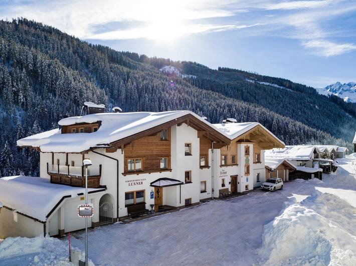 Ferienwohnung für 6 Personen, mit Ausblick und Garten in Gerlos - 2