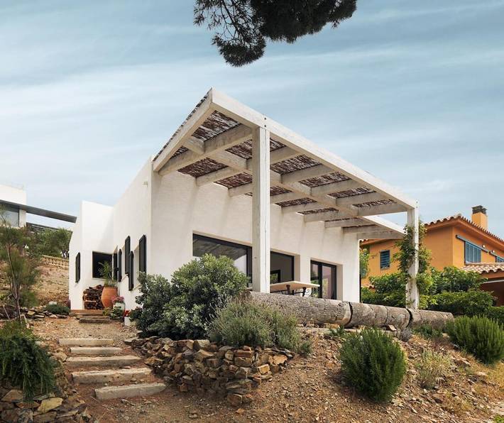 Location de vacances pour 6 personnes, avec vue et terrasse, animaux acceptés à Colera - 2