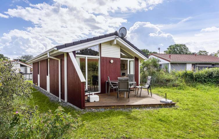 Ferienhaus für 4 Personen, mit Terrasse und Sauna in Travemünde - 2