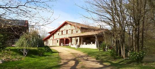 Chambre d’hôte pour 2 personnes, avec jardin et piscine dans le Gers