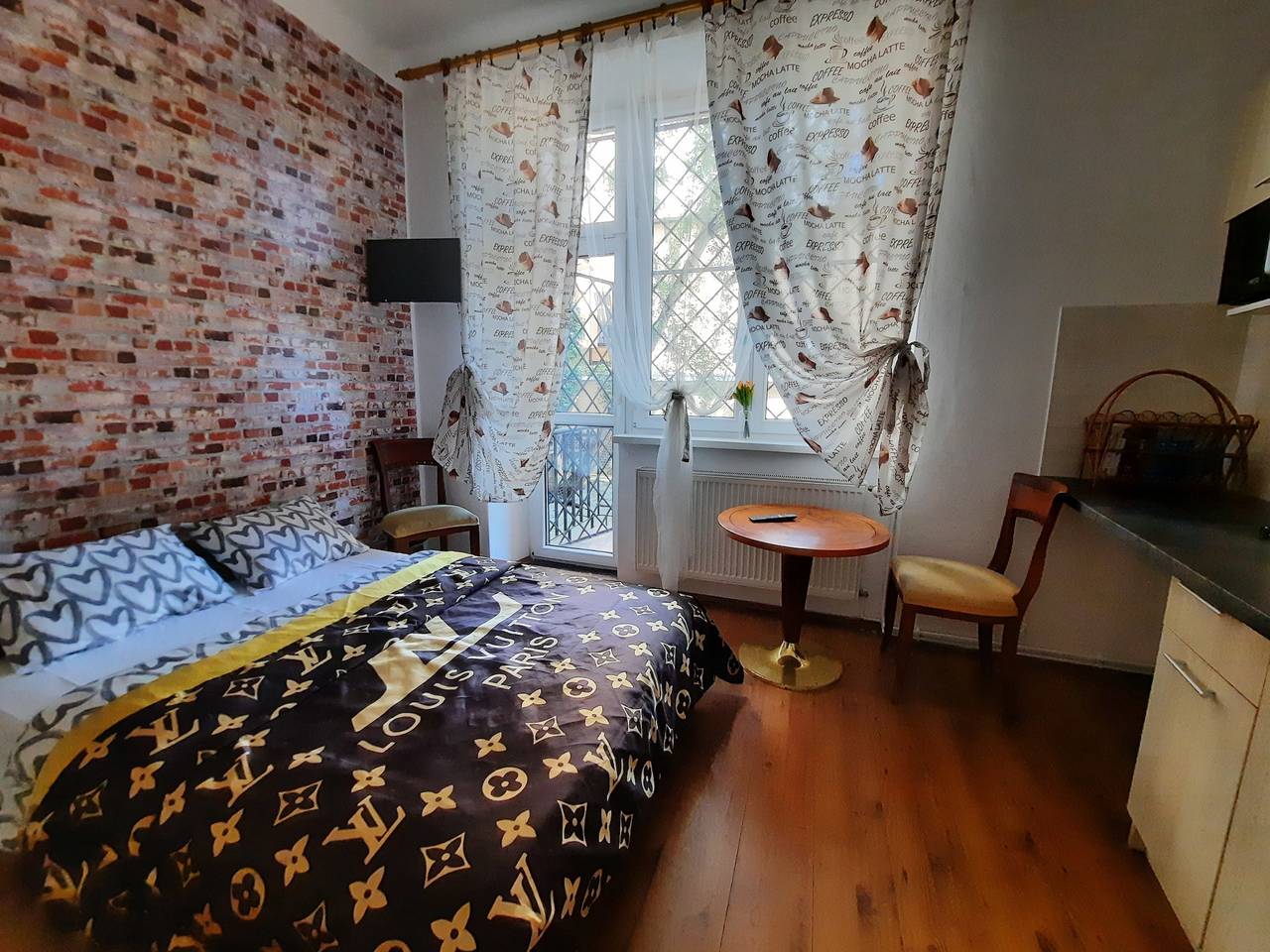 Ganze Ferienwohnung, Apartment for 2 guests (Cracow Old Town) in Krakau, Kleinpolen