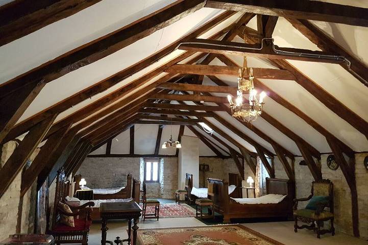 Location de vacances pour 10 personnes, avec jardin, animaux acceptés à Saint-Laurent-d'Olt - 2