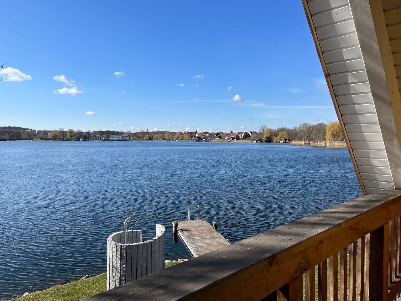 Ferienhaus  Möllen  direkt am Wasser * Hund * Garten - Möllen in Krakow am See, Mecklenburgische Seenplatte