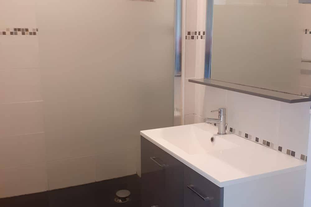 Ganze Wohnung, Wohnung mit Meerblick und Nauzan Strand- in Saint-Palais-sur-Mer, Côte de Beauté