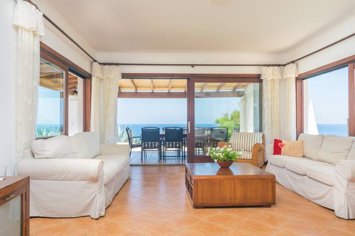 Maison de vacances « Villa Solymar » avec vue sur la mer, Wi-Fi et climatisation in Cala Serena, Felanitx