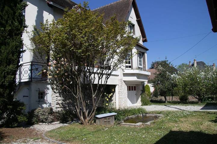 Ferienhaus für 12 Personen, mit Garten und Whirlpool - 1