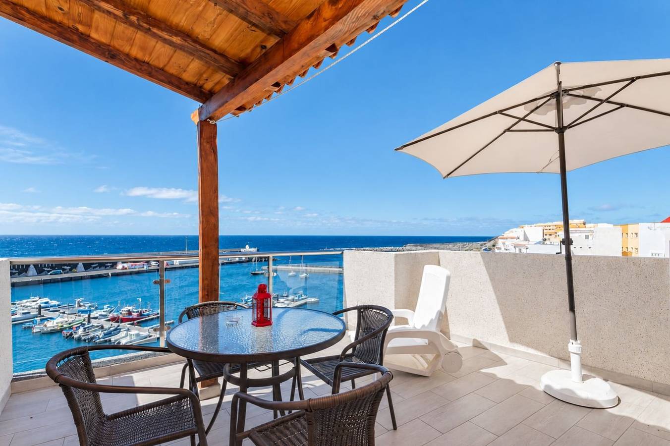 Entire apartment, GuestReady - Beachfront Apartment Panoramic Views in La Restinga, El Pinar de El Hierro