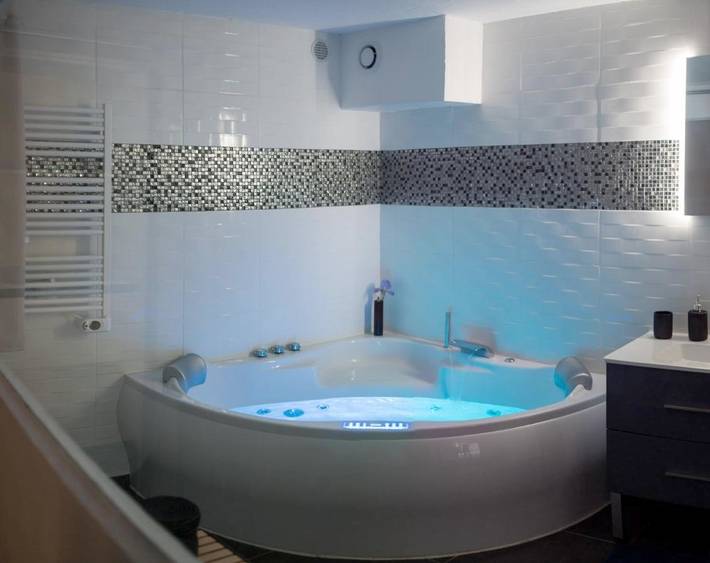 Gîte pour 4 personnes, avec vue et terrasse à Olette - 2