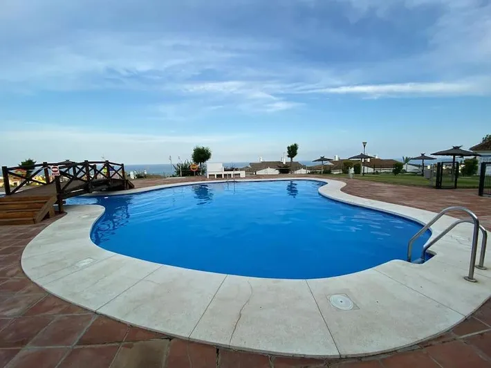 Maison de vacances pour 6 personnes, avec vue ainsi que jardin et piscine - 1