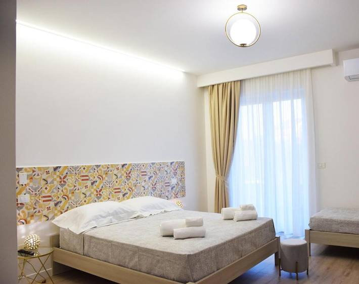 B&b per 2 persone, con Balcone e Terrazza nonché Panorama a Siderno