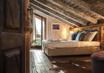 Maison d’hôte pour 4 personnes, avec sauna ainsi que jardin et vue dans Jovençan