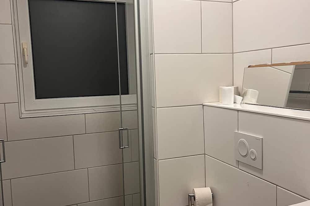 Ganze Wohnung, Nr 6 Eg 3 Zkb für Familien und Firmen in Fuldatal, Hessisches Bergland