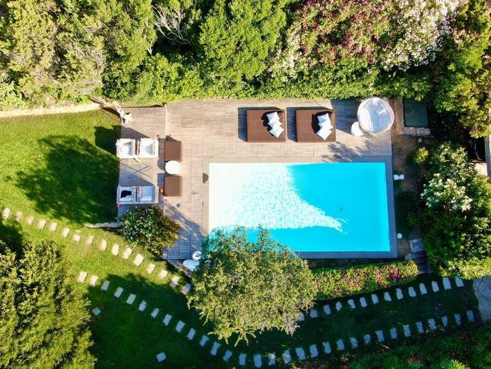 Villa pour 12 personnes, avec jardin ainsi que piscine et vue à Porto Cervo - 3