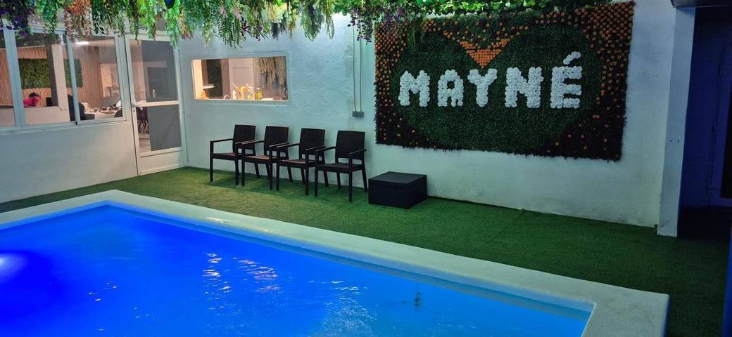 Chalet para 20 personas, con piscina además de jacuzzi y jardín, Familias con niños en Provincia de Toledo - 2