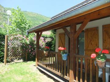 Gîte pour 4 personnes, avec jardin et terrasse dans Val-de-Sos