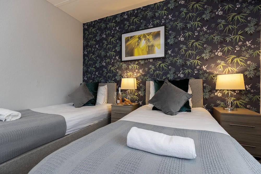 Entire apartment, Taylor House; for contractors, families, cyclists in Durham, County Durham